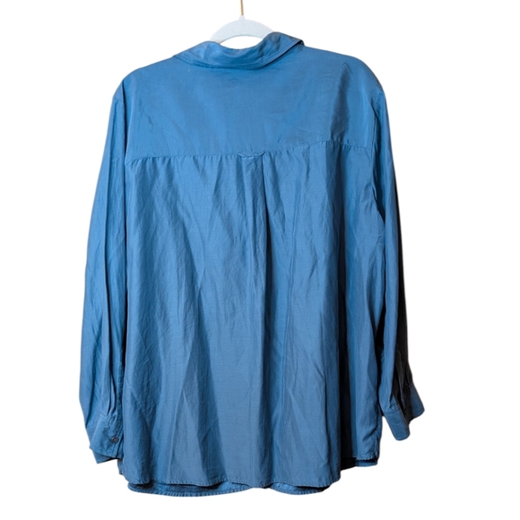 J. Jill silk-blend button-down shirt in a blue size 2X long sleeve blouse career - Picture 2 of 7
